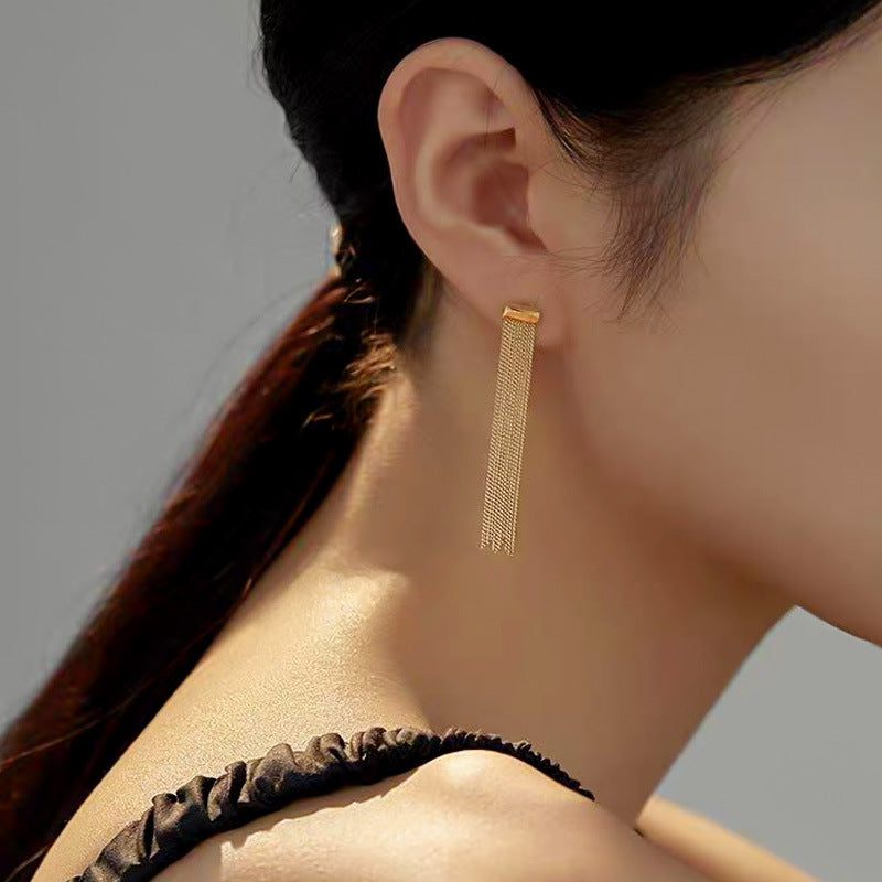 High-end simple tassel earrings